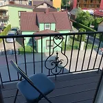 Green Apartment